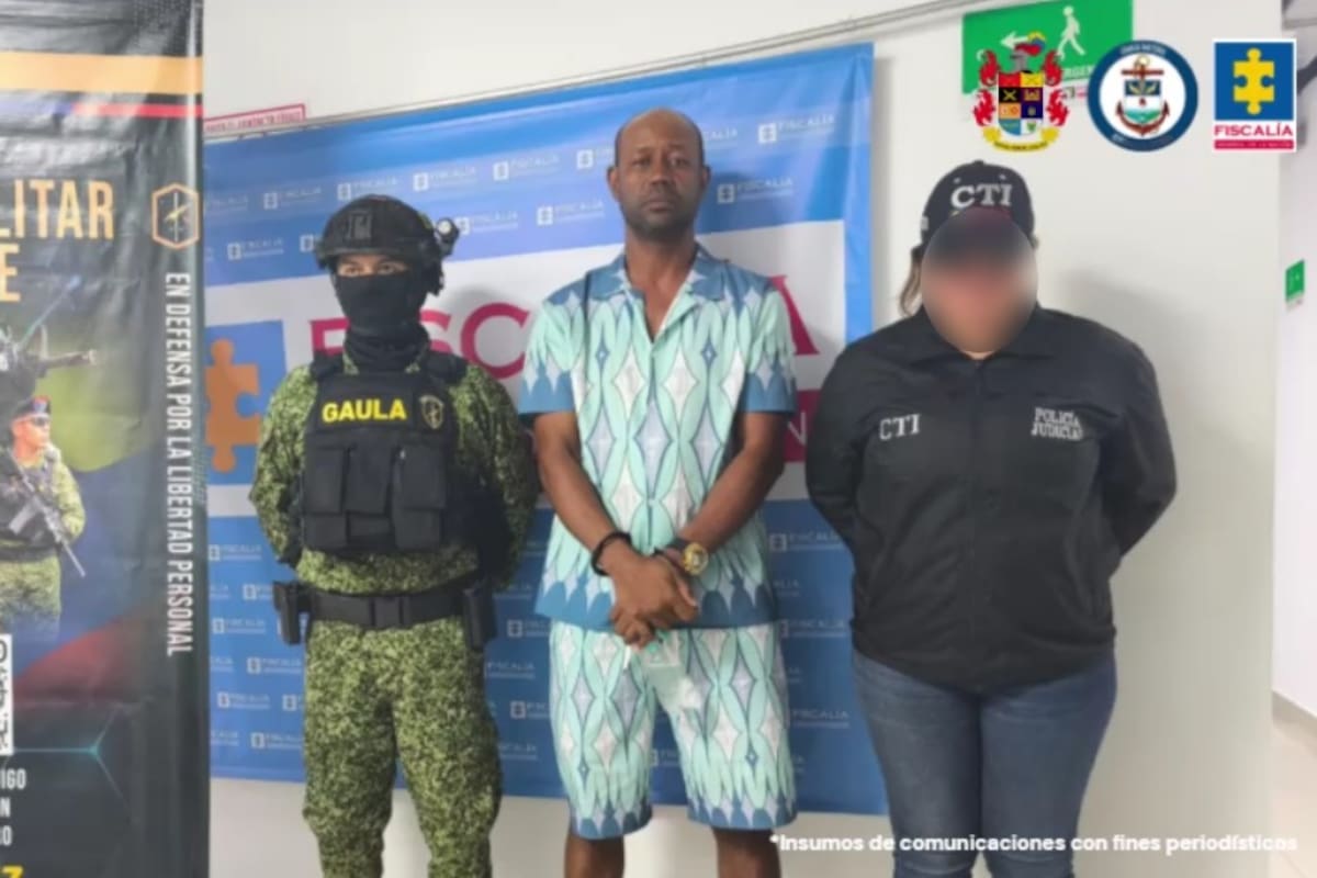 Video: extraditable que sacaba cocaína por Cartagena casi huye nadando en el mar