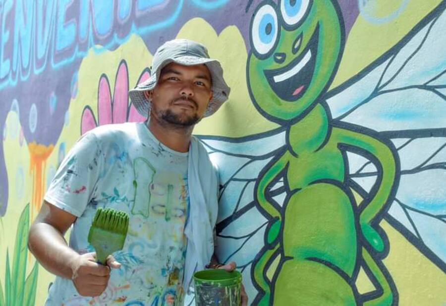 Ríos, la historia del artista que le da color y sentido a San Pablo, Bolívar