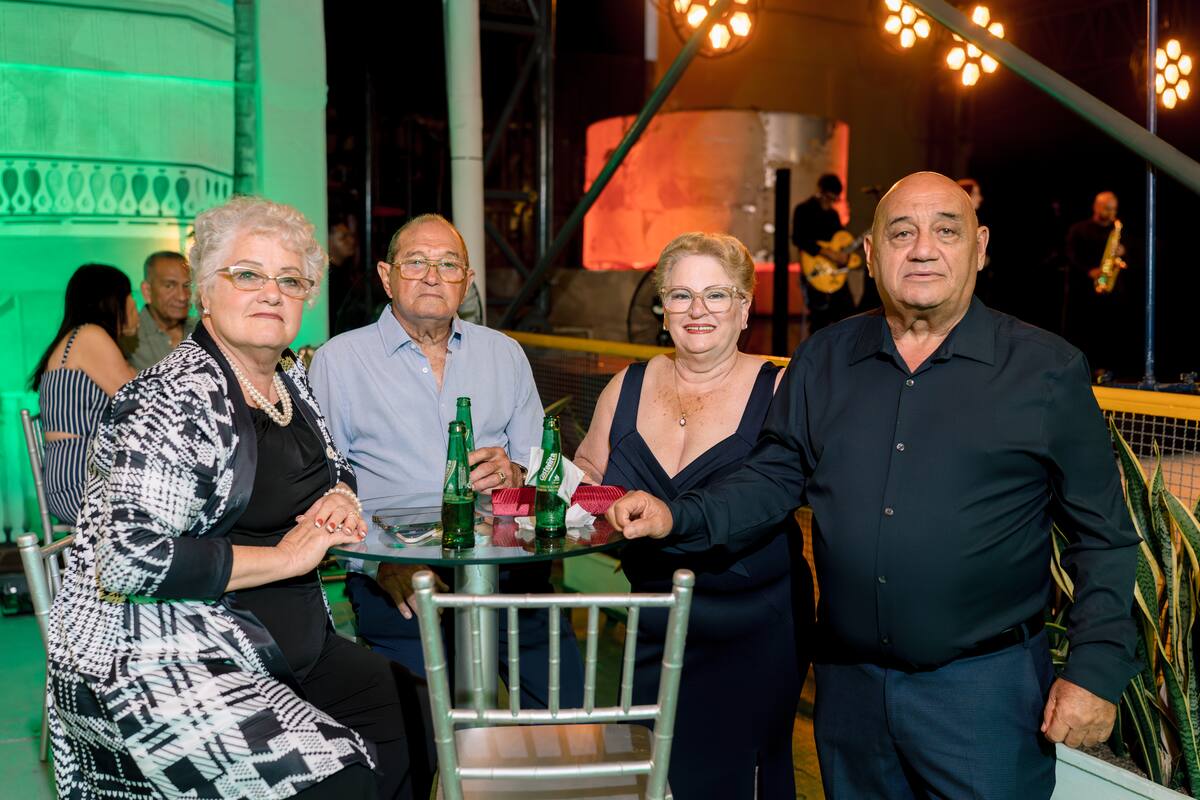 Magaly Boucourt, Leudelio Lastres, Magaly García y Victorino Díaz.