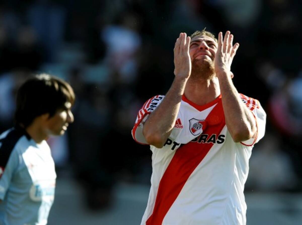 Leandro Caruso lamenta una oportunidad de anotar. AFP ALEJANDRO PAGNI
