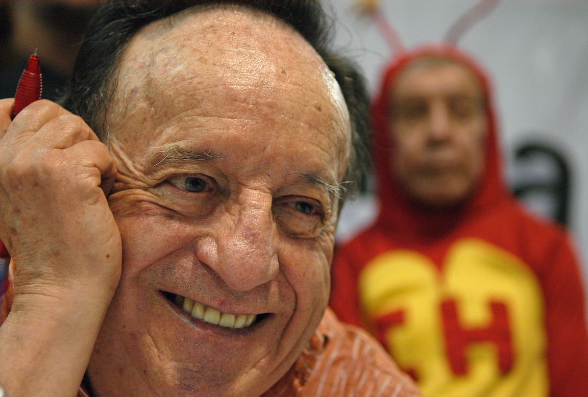 Roberto Gómez Bolaños, productor, director y actor de la televisión mexicana, más conocido internacionalmente como "Chespirito". // EFE/Roberto Escobar
