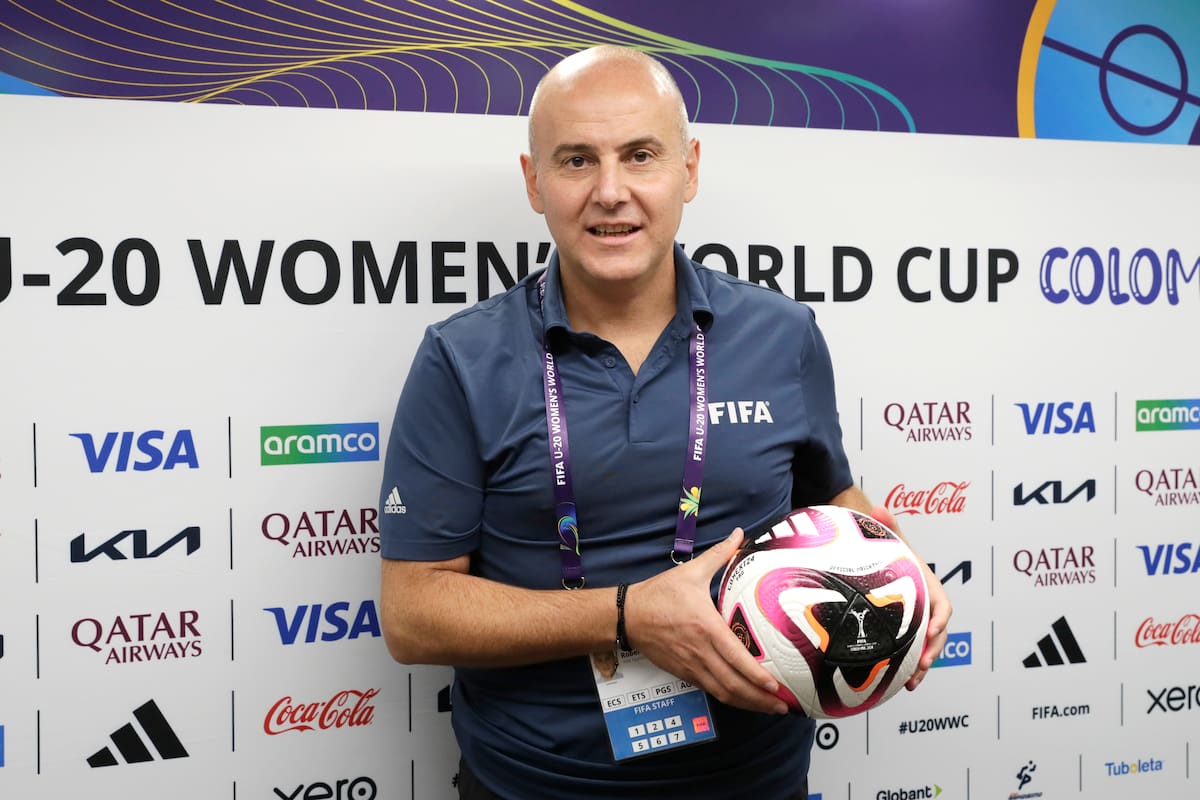 Roberto Grassi, jefe de los torneos juveniles de la FIFA. //EFE