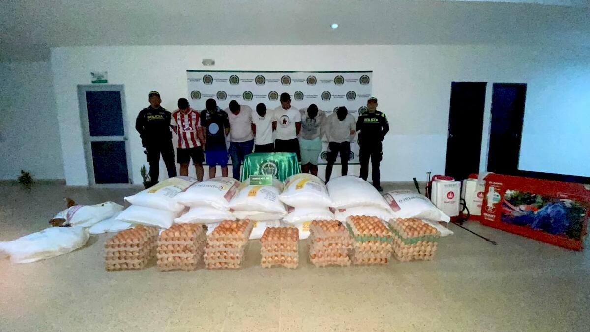 Las personas que participaron en el robo a una finca en Pondera Atlántico junto con los elementos que hurtaron.
