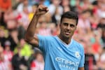 Manchester City se aferra a Rodri y da contundente respuesta a primera oferta de Barcelona