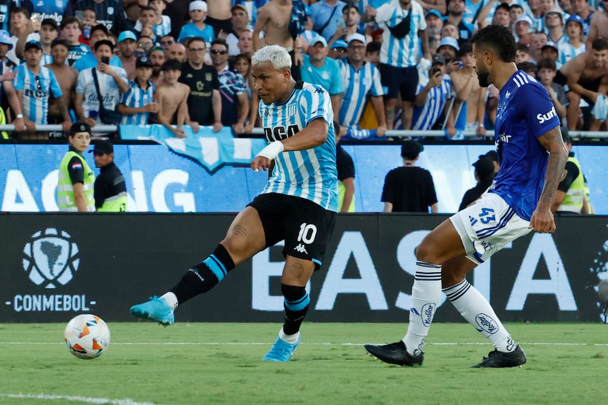 Así fuel gol de Roger Martínez para la victoria de Racing en la Sudamericana