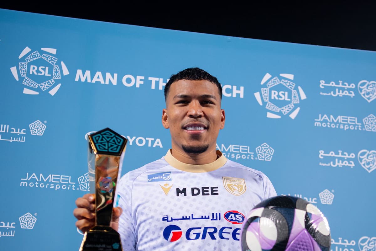 Arabia: Roger Martínez está cerca de Cristiano Ronaldo en la tabla de goleadores