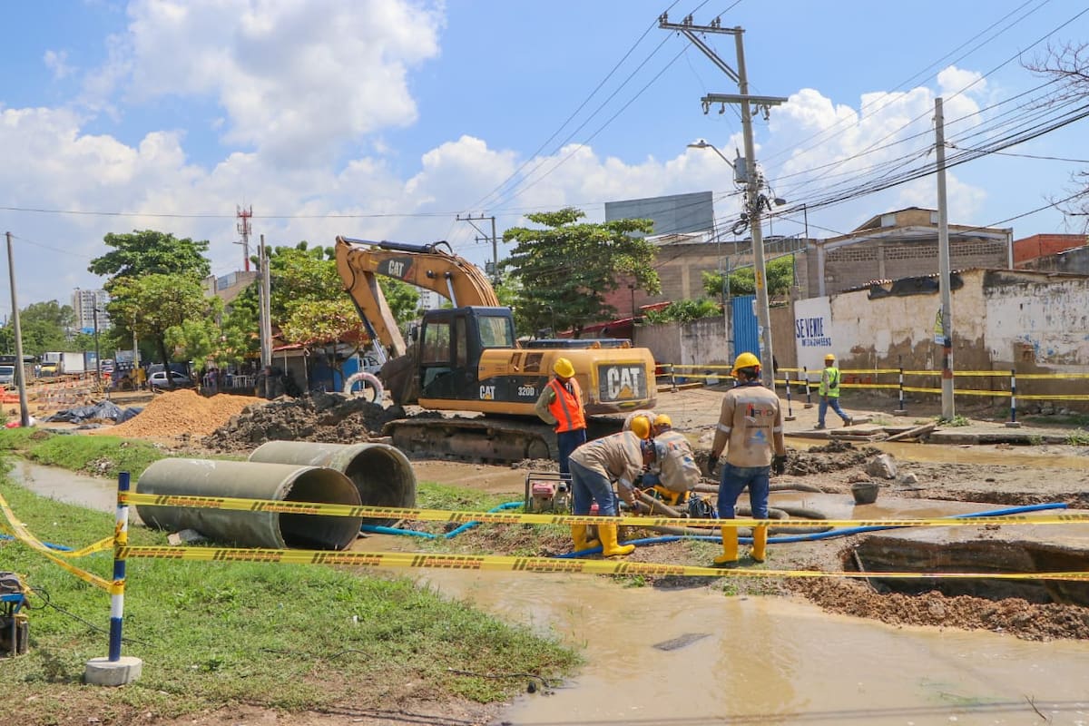 Barrios donde suspenderán el agua por rotura de tubo en Ceballos