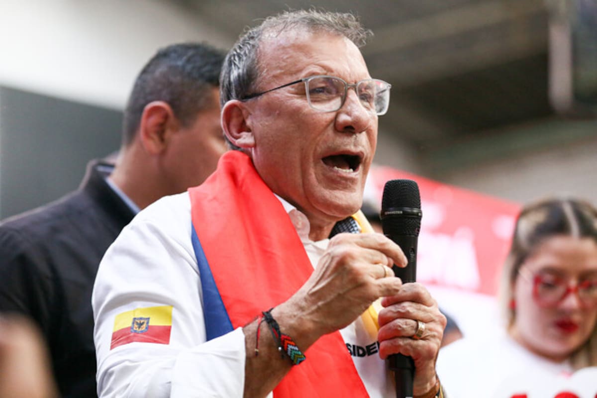 Roy Barreras ofreció la vicepresidencia a reconocida escritora y ella lo rechazó