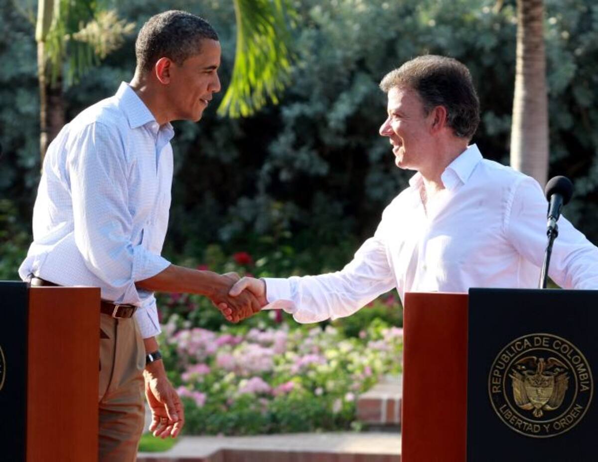 RUEDA DE PRENSA DE LOS PRESIDENTES DE COLOMBIA JUAN MANUEL SANTOS, Y ESTADOS UNIDOS BARACK OBAMA TRAS SOSTENER REUNION BILATERAL EN CARTAGENA, COLOMBIA EN EL MARCO DEL ULTIMO DIA DE LA VI CUMBRE DE LAS AMERICAS. RAUL PALACIOS-COLPRENSA