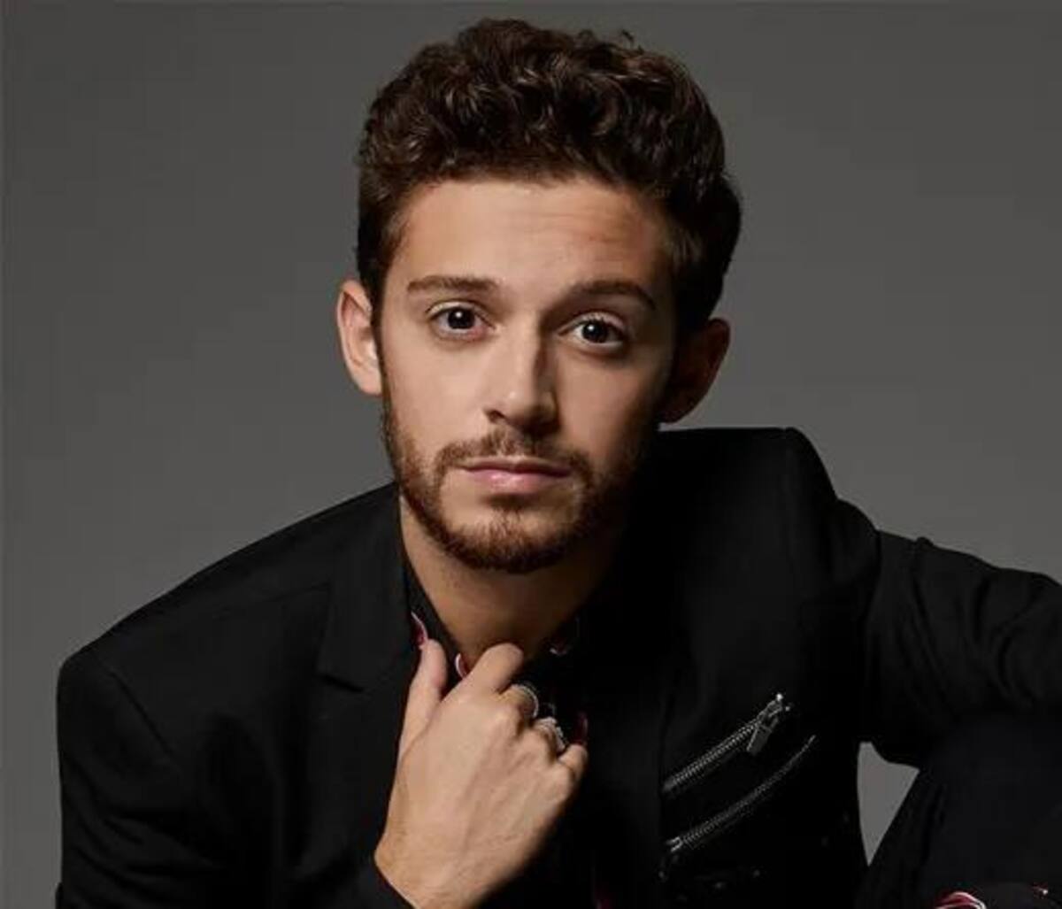 Ruggero Pasquarelli es un actor, músico y compositor italiano. //Foto: tomada de redes sociales.