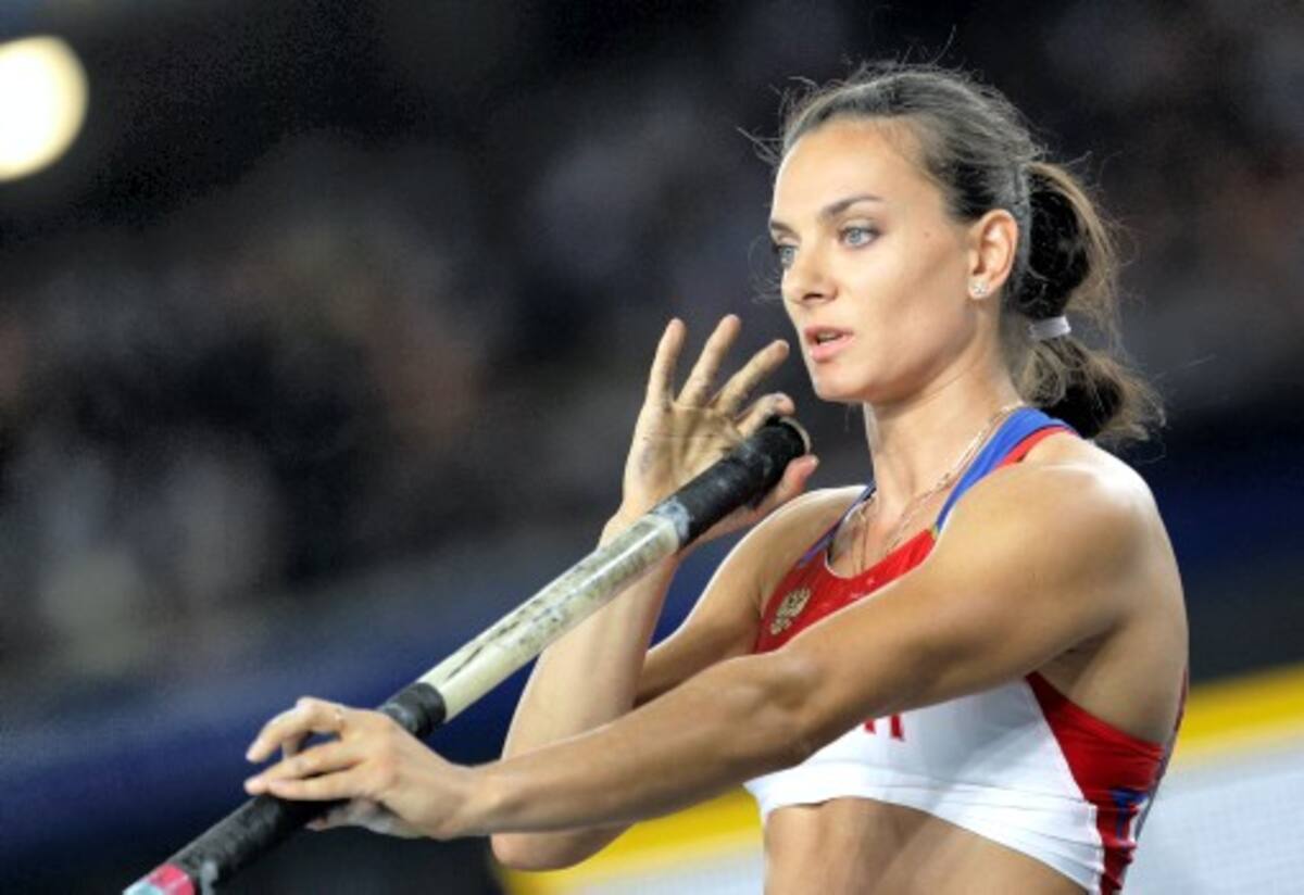 Yelena Isinbayeva. AP David J. Phillip