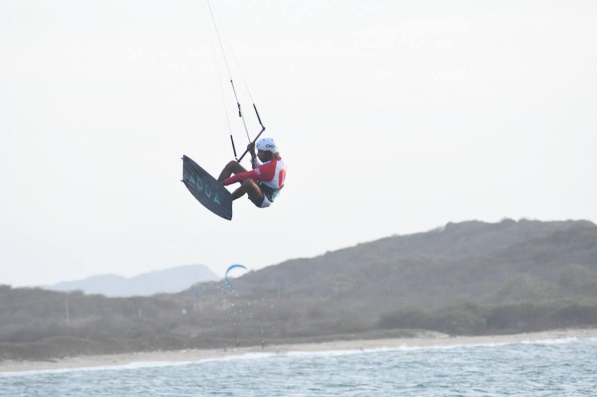 ‘El Niño Maravilla’, Jean Paul Lietchi, quien con 14, ganó dos medallas de oro y una de plata para el Valle del Cauca.// Cortesía, Gobernación del Atlántico.