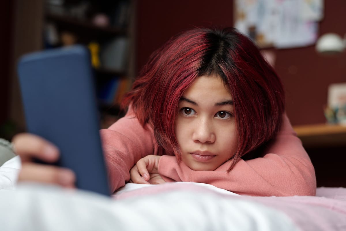 El uso de ciertos dispositivos predispone a ciertas condiciones que afectan la salud mental, según el estudio. //123RF.