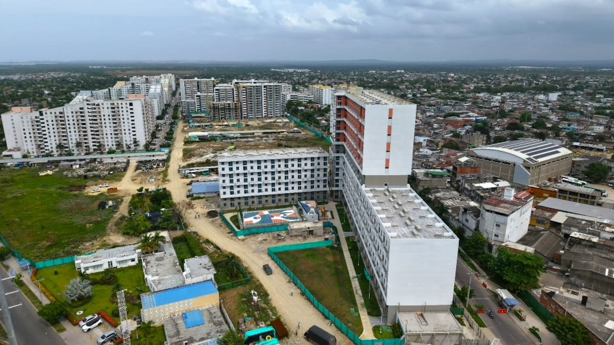 El conjunto está conformado por cinco torres de entre ocho y dieciocho pisos, con apartamentos dúplex y unidades tipo lock off.