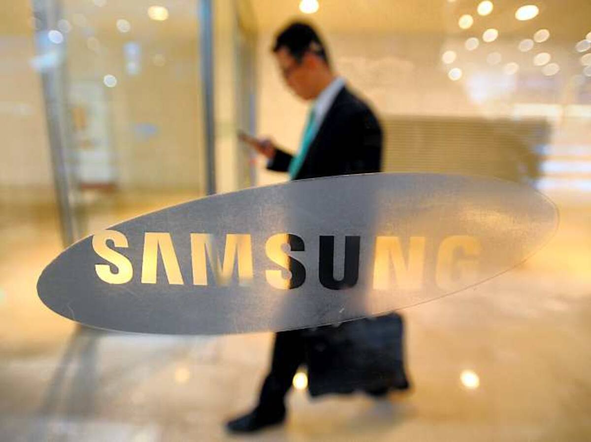 Samsung supera a Apple en la venta de teléfonos inteligentes. AFP