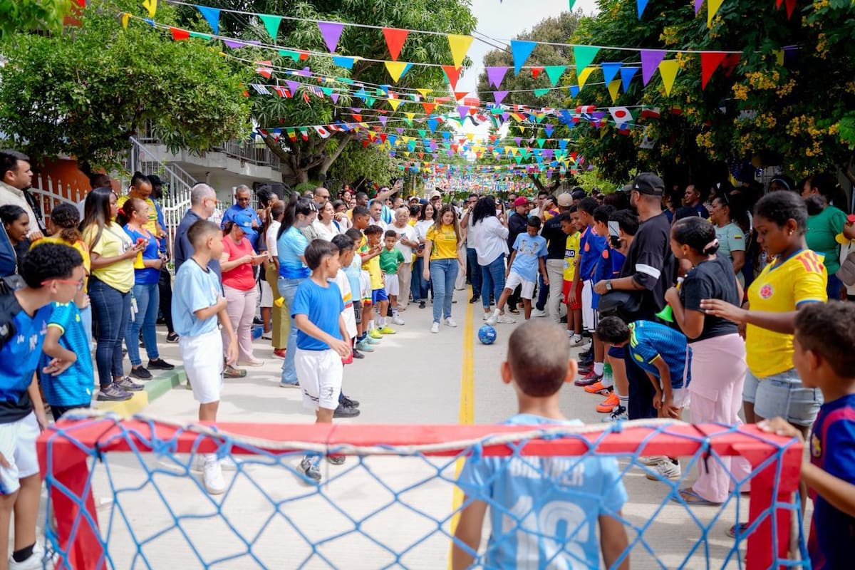 Gobernación de Bolívar entregó vías pavimentadas en el barrio San Fernando