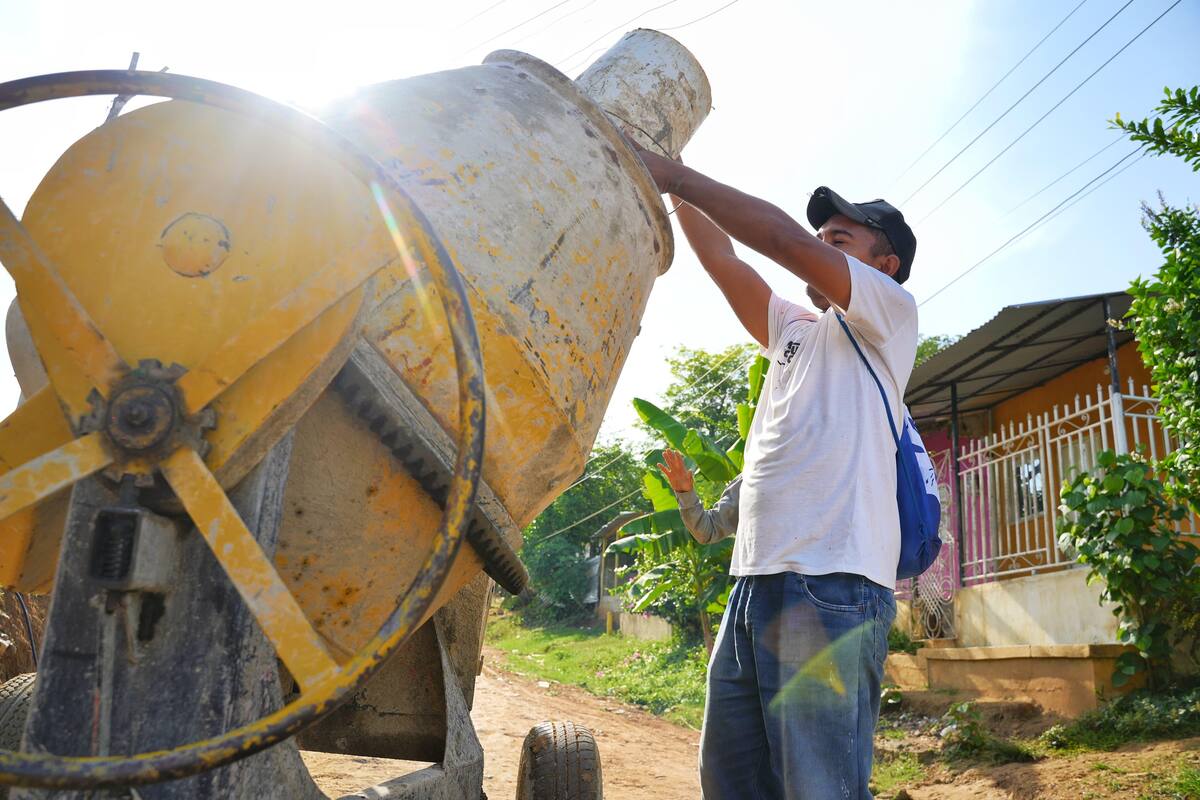 La vía ha sido intervenido por la misma comunidad con el apoyo de la administración municipal. // Foto: Cortesía - Gobernación de Bolívar.