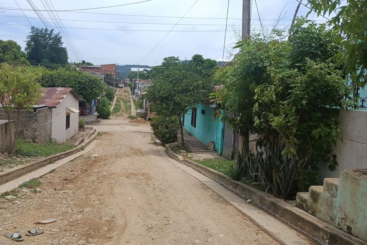 Los dos consorcios que pavimentarán vías en San Juan Nepomuceno y San Cristóbal