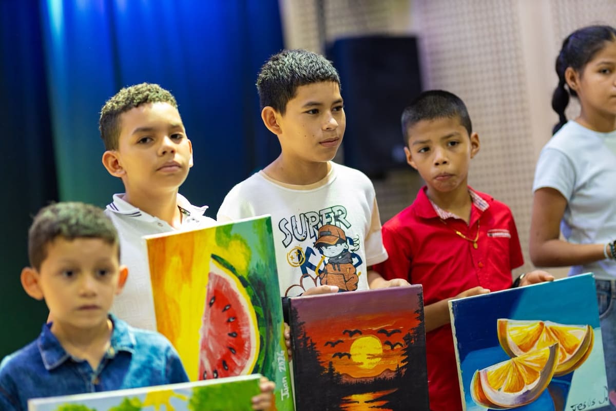 Las actividades que se realizan en la Cas de la Cultura permiten que niños, jóvenes y adultos fortalezcan sus habilidades artísticas y encuentren oportunidades para expresar su talento. // Foto: Cortesía - Casa de la Cultura San Juan Nepomuceno.