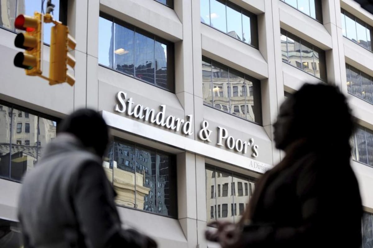 Colombia pierde calificación clave tras alerta de S&P por déficit fiscal