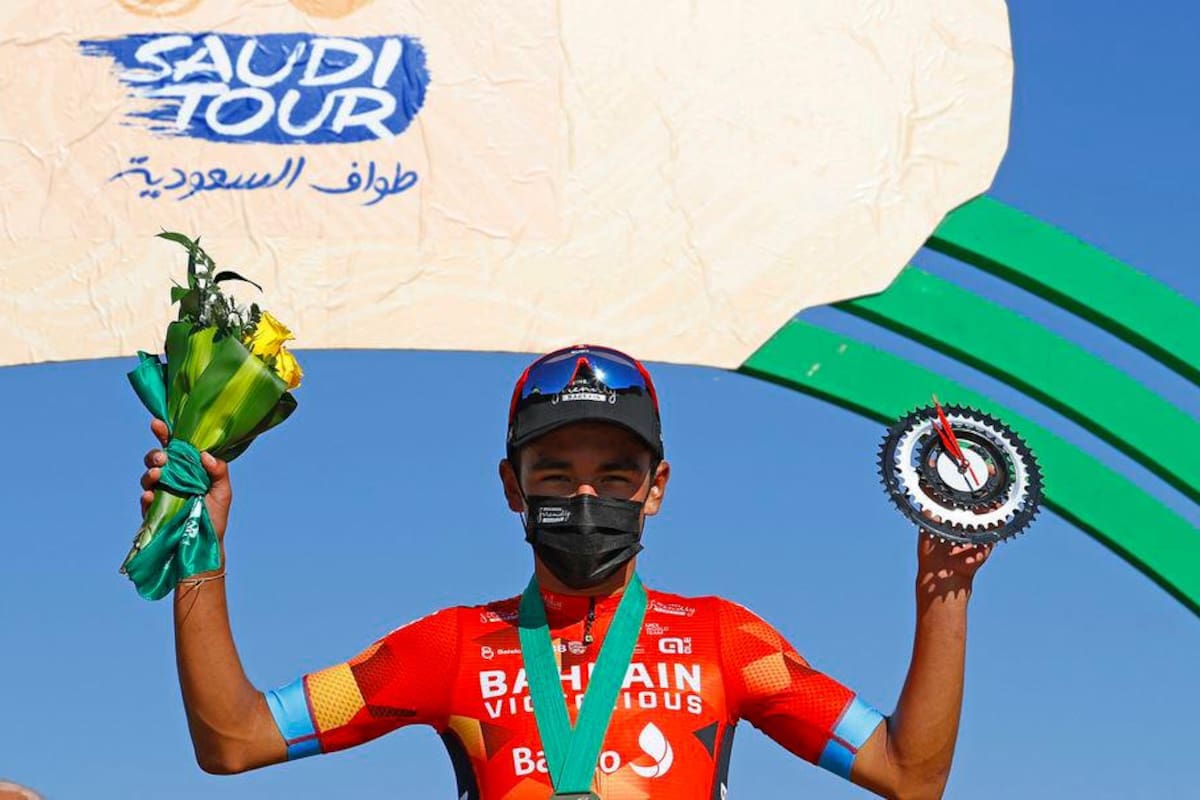 Santiago Buitrago: primera victoria profesional y liderato del Tour de Arabia Saudí