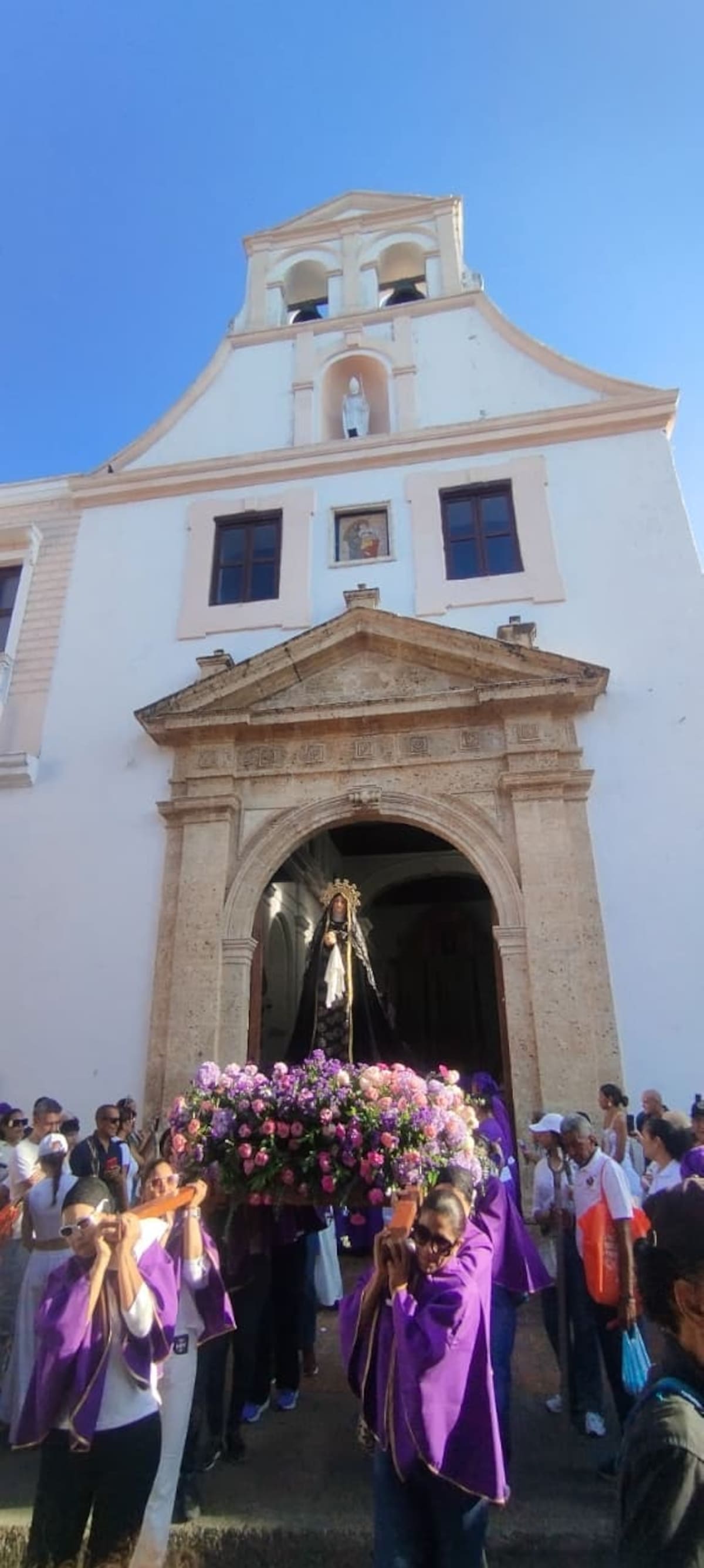 Santo Viacrucis por las calles del Centro Histórico. // Óscar Díaz - El Universal