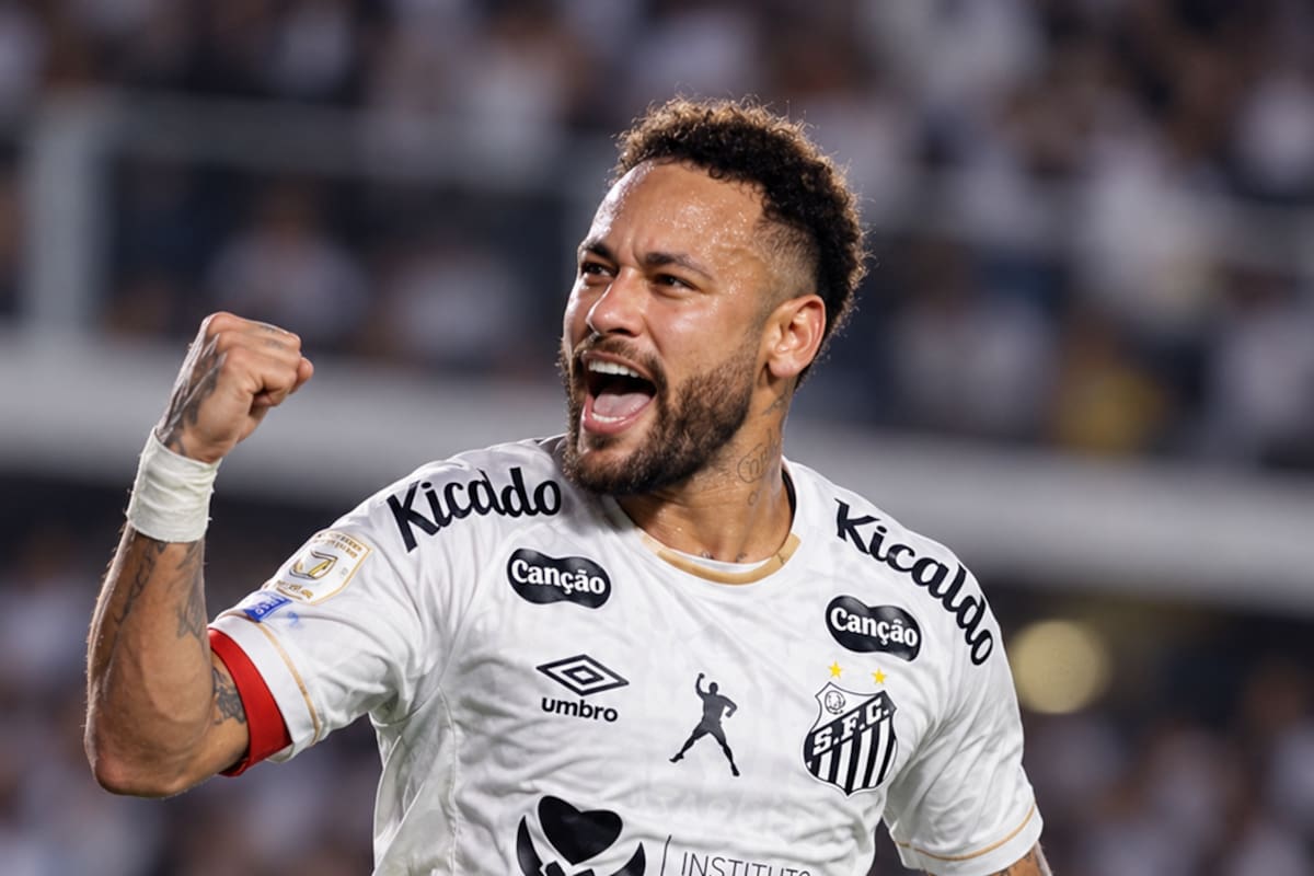 Neymar volvió con doblete y salvó al Santos ante Flamengo en vibrante empate