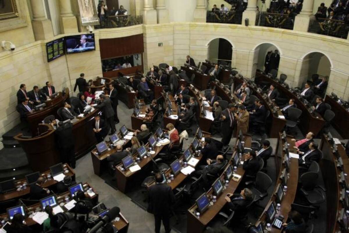 Corte Suprema investigará a conciliadores de la fallida reforma a la Justicia. Archivo