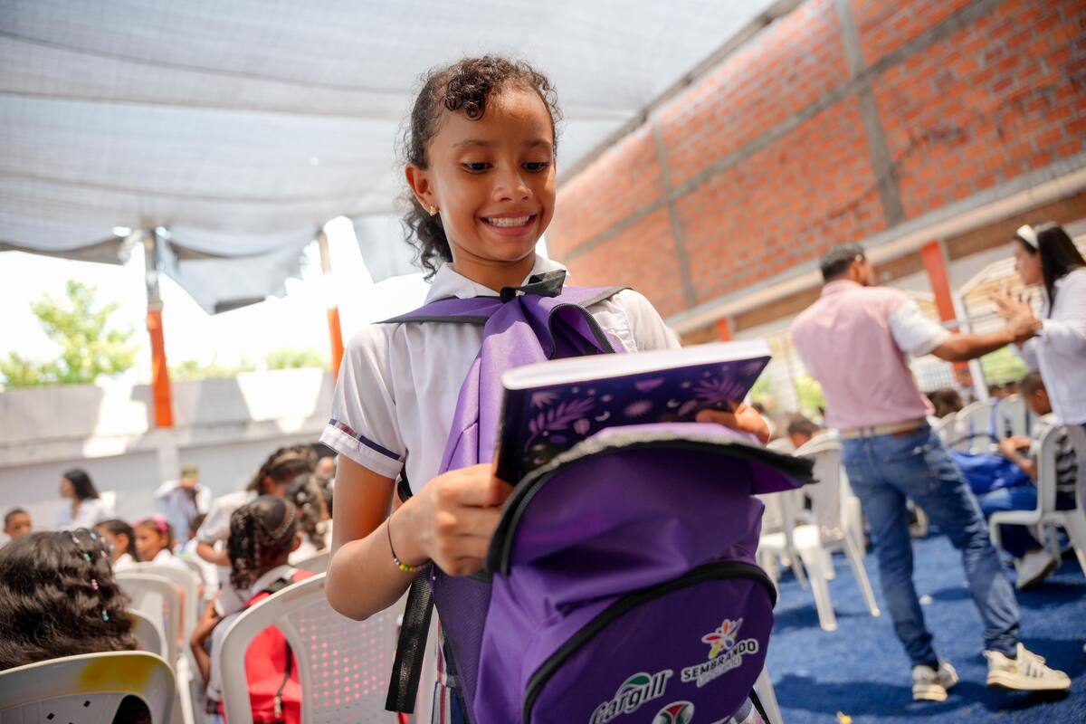 Se espera que más de 200.000 estudiantes de instituciones oficiales en Bolívar inicien el próximo año escolar