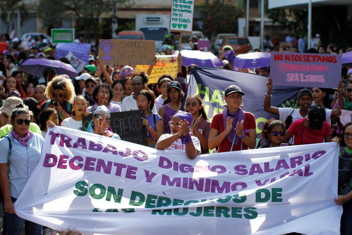 “No nos sentimos representadas”: mujeres sobre el Plan de Desarrollo