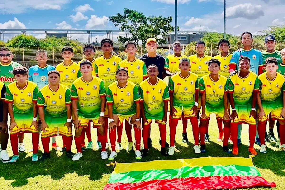 Fútbol de Bolívar enamora en Montería con buen toque, velocidad y goles