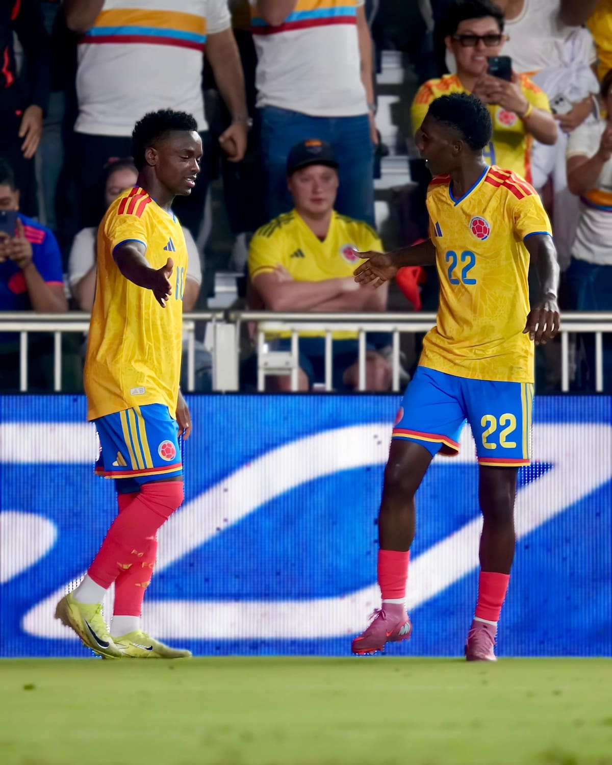 Johan Carbonero anotó el gol de la victoria para Colombia en el amistoso ante Nueva Zelanda. //Foto: @FCFSeleccionCol