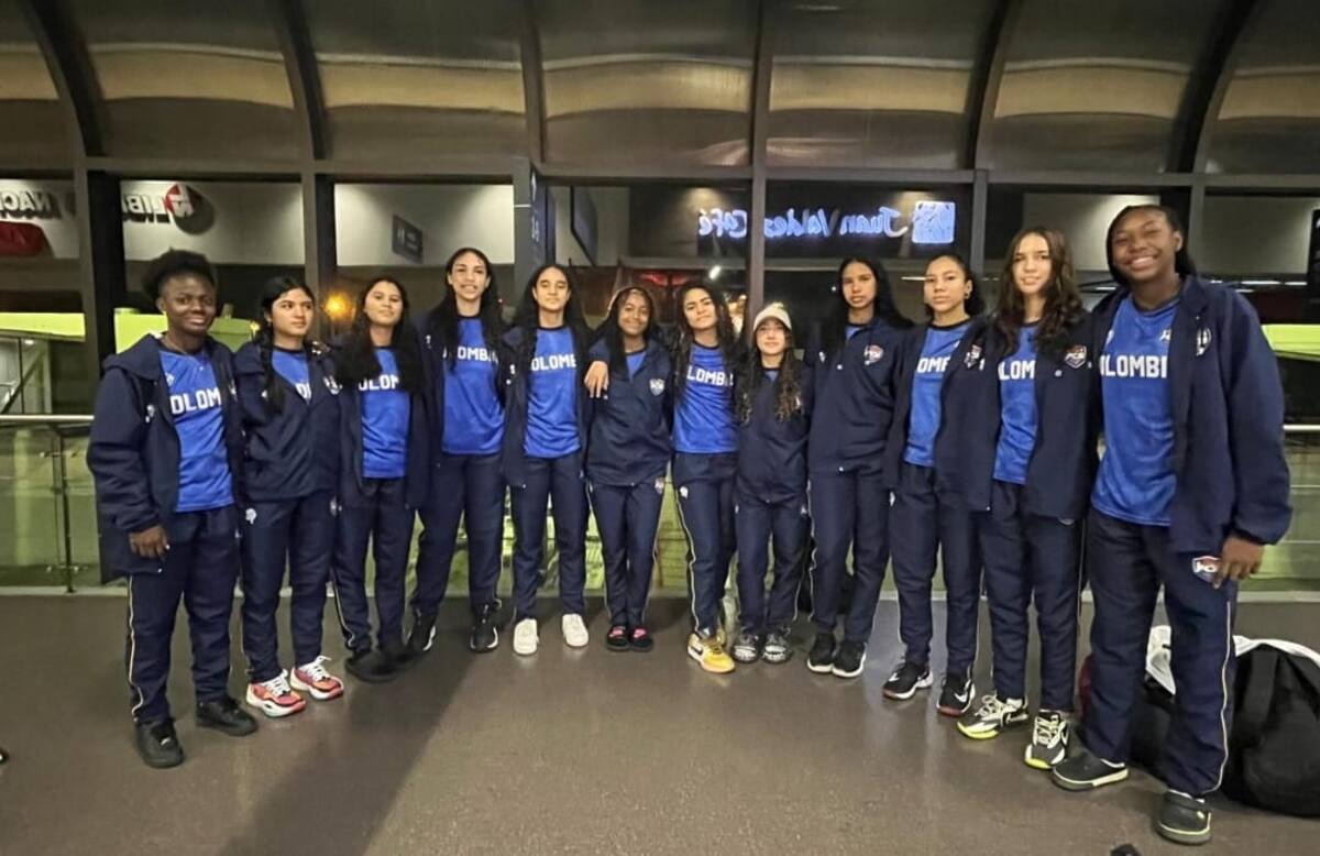 La Selección Colombia de Baloncesto U15 femenino ya viajó a territorio venezolano.