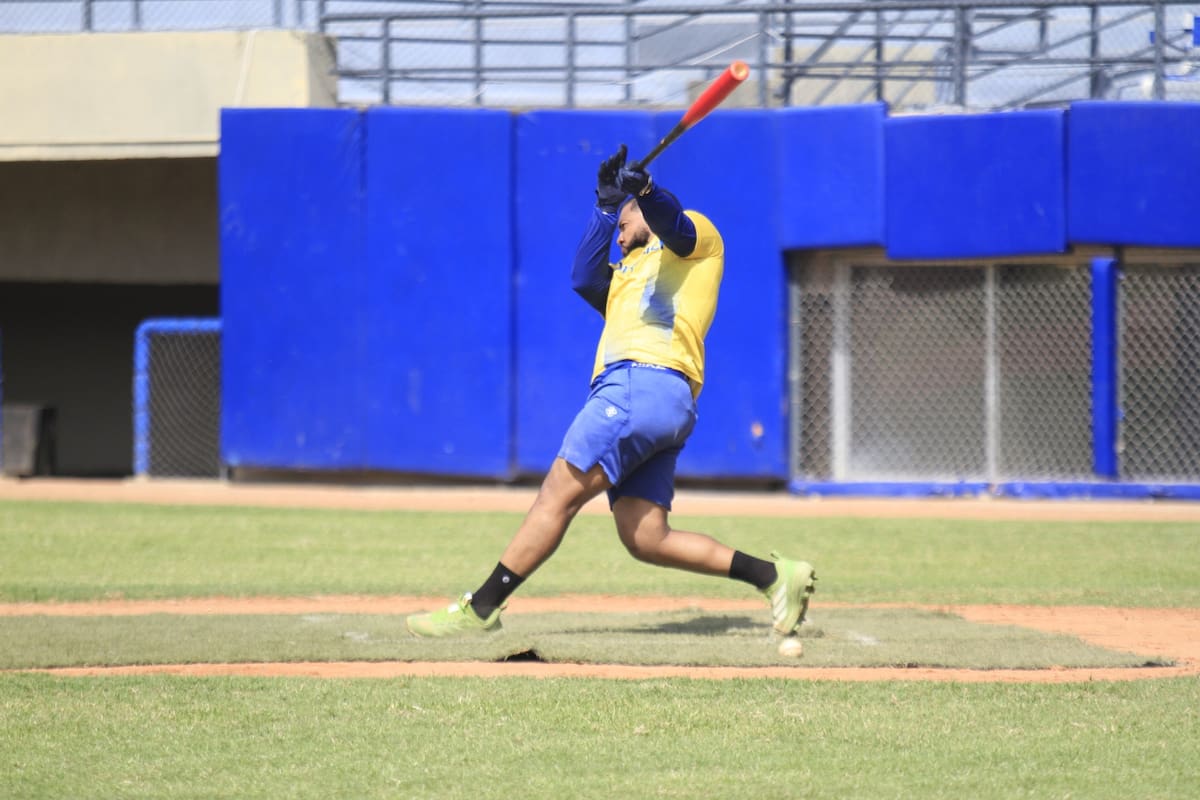 Selección Colombia de béisbol va por un cupo histórico al Premier12 2027. // Foto: Julio Castaño - El Universal.