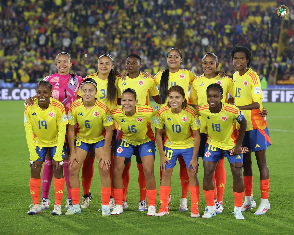 Selección Colombia Femenina que va por la clasificación a cuartos.