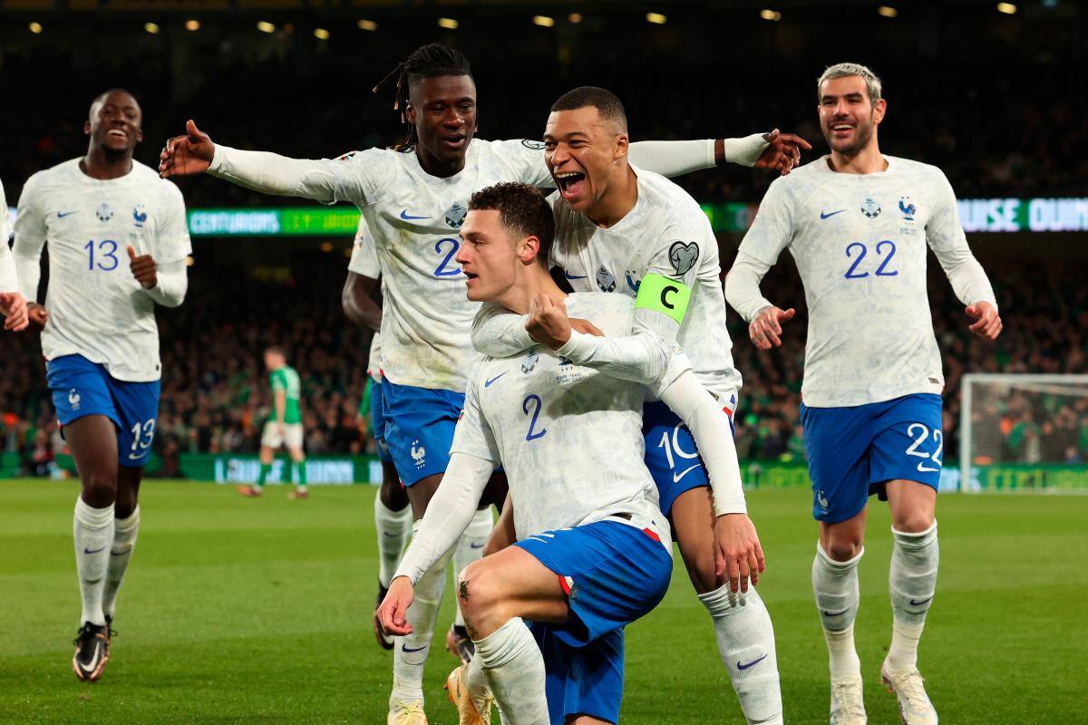 Francia, con poco, venció a Irlanda en la eliminatoria a la Eurocopa