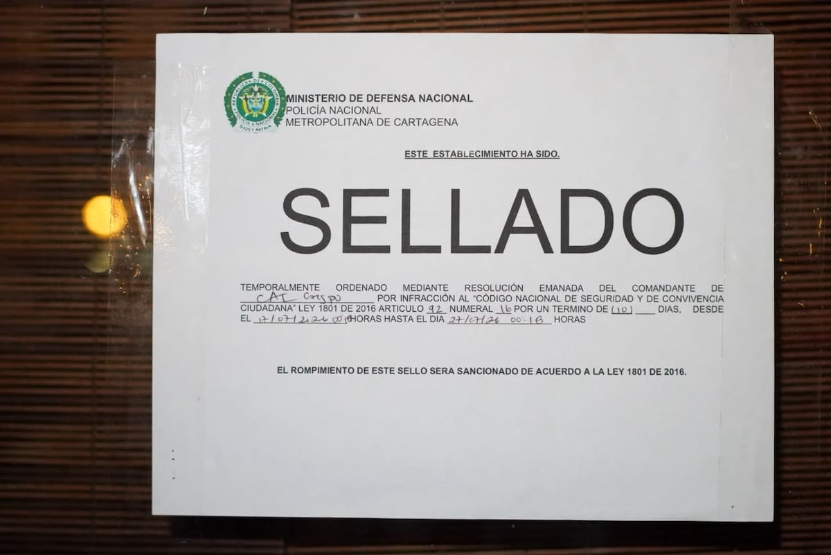 Sellan bar cerca del Centro Histórico por irregularidades. // Foto: cortesía de la Alcaldía de Cartagena.