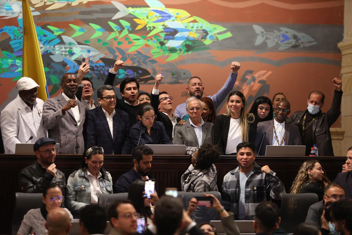 La propuesta que busca cambiar el retiro forzoso de funcionarios públicos. // Foto: Colprensa.