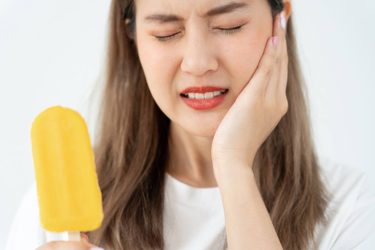 Sensibilidad dental: causas, síntomas y enfermedades asociadas