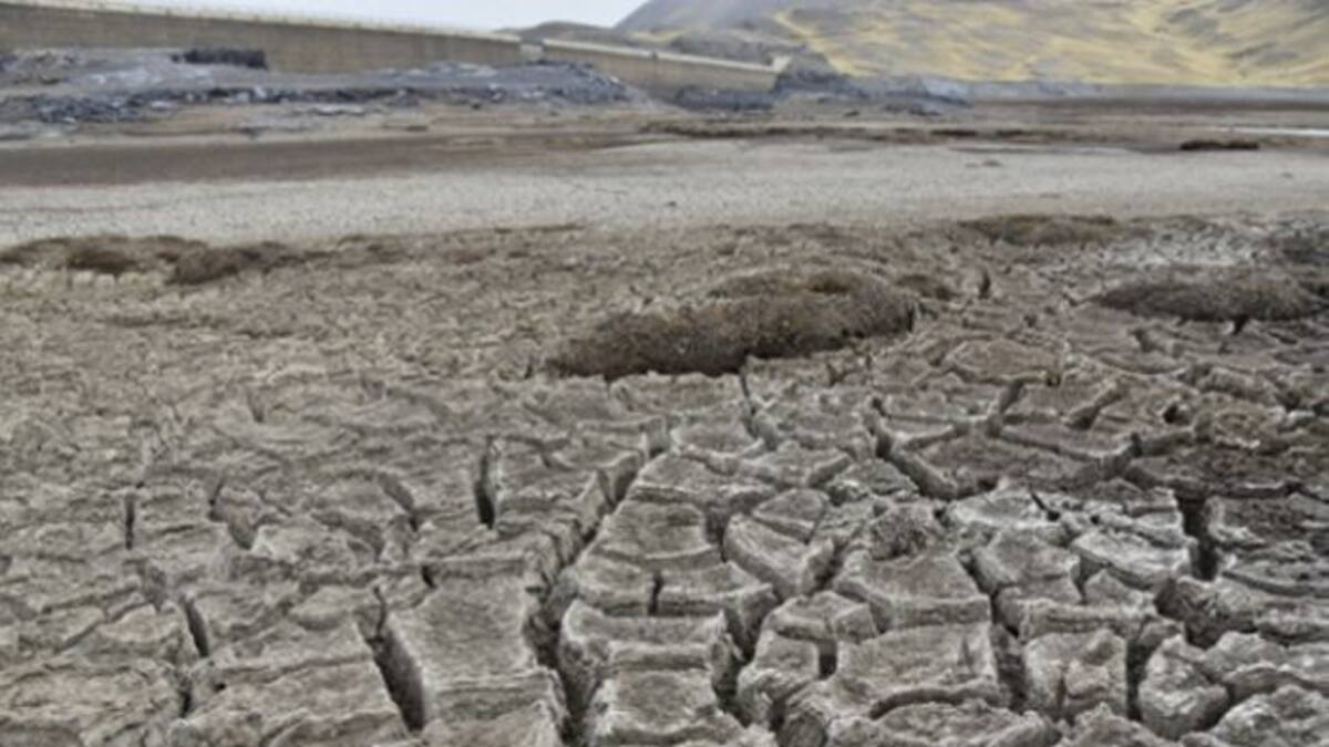 Según un nuevo modelo informático, el agua almacenada en el subsuelo tanto de la cuenca superior del río Ganges, en India, como del sur de España o Italia, podría agotarse entre 2040 y 2060. AFP.