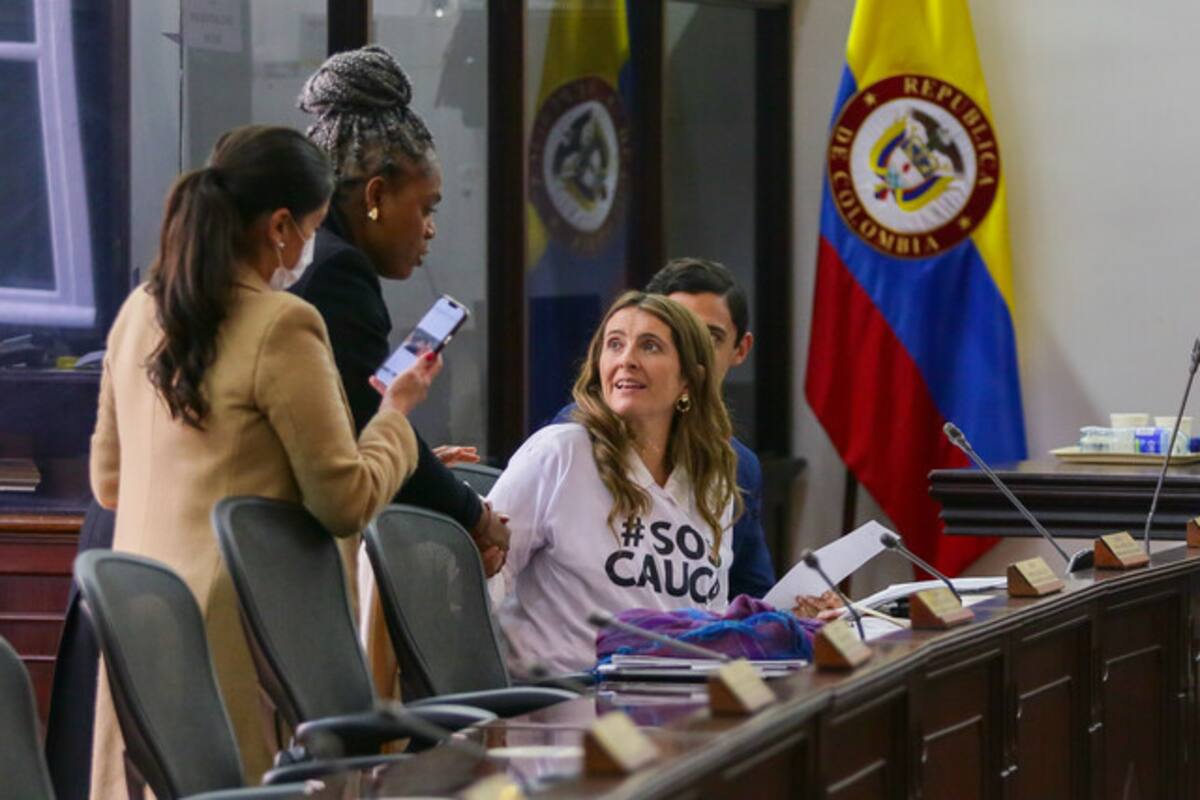Gobierno Petro busca ampliar concertación para ampliar su reforma a Educación