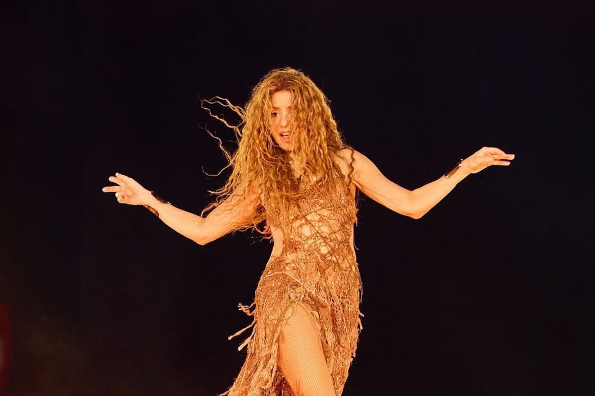 La SIC da 72 horas a Shakira para definir su presentación en Medellín