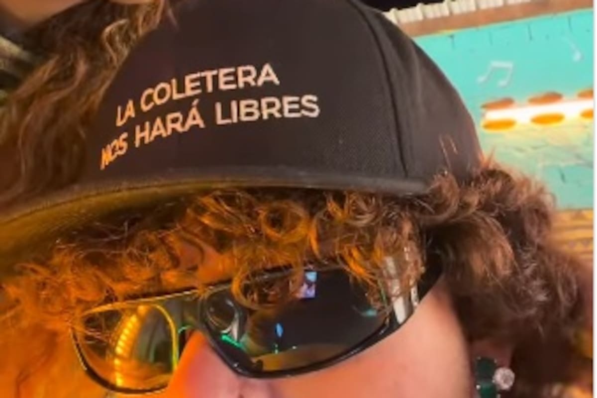 En video: Beéle cantó con Shakira en vivo y enloquecieron al público