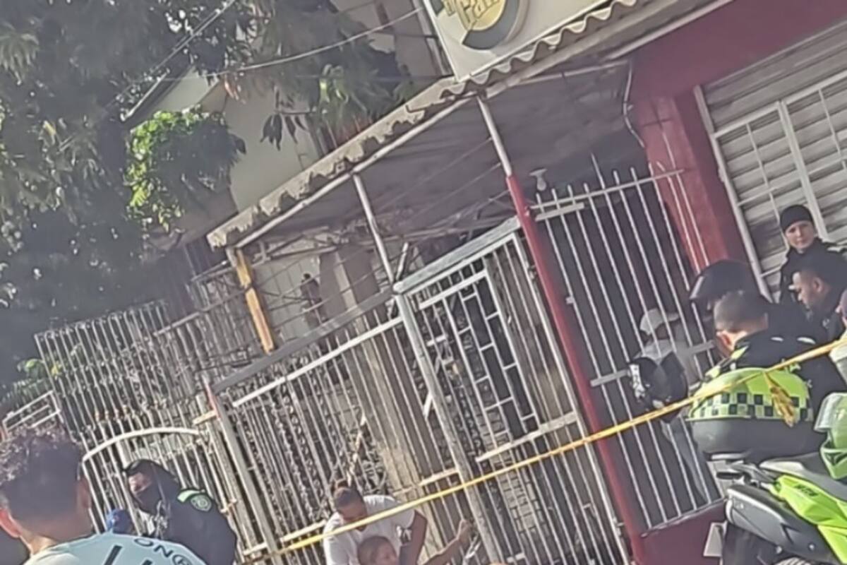 Identifican a hombre asesinado en la Bomba El Gallo: tenía 36 años