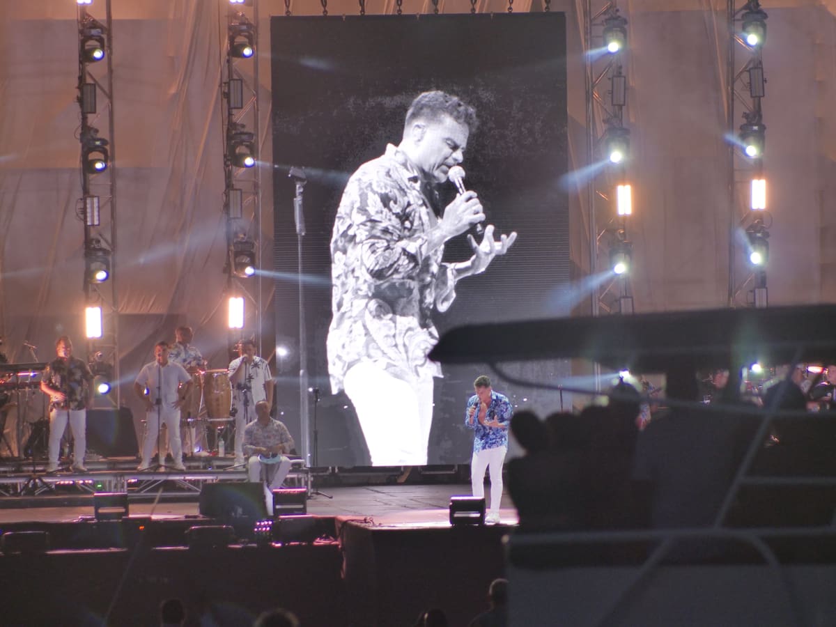 Silvestre Dangond en el Festival Náutico de la Independencia 2024. //Foto: Luis Herrán- El Universal.