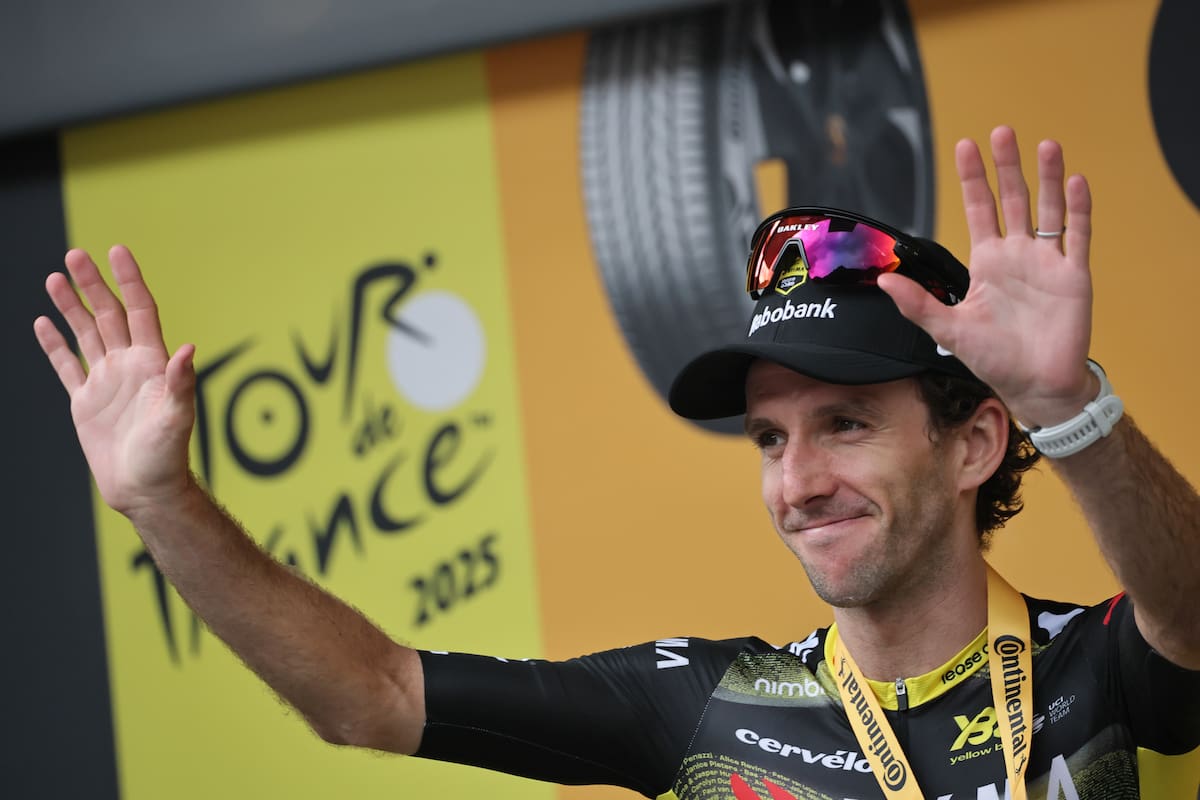 A sus 33 años, Simon Yates, ganador del Giro de Italia, anunció su retiro