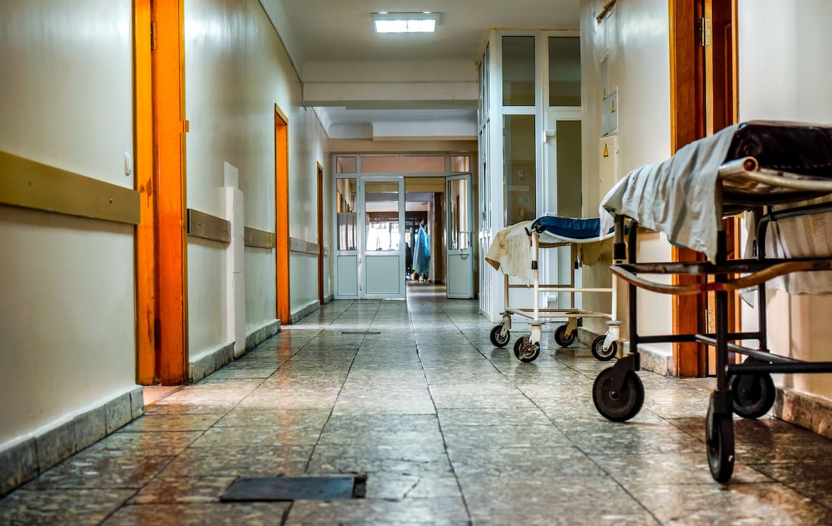 La pandemia de covid19 hizo que la mayoría de los sistemas sanitarios latinoamericanos colapsara. //Foto: 123RF
