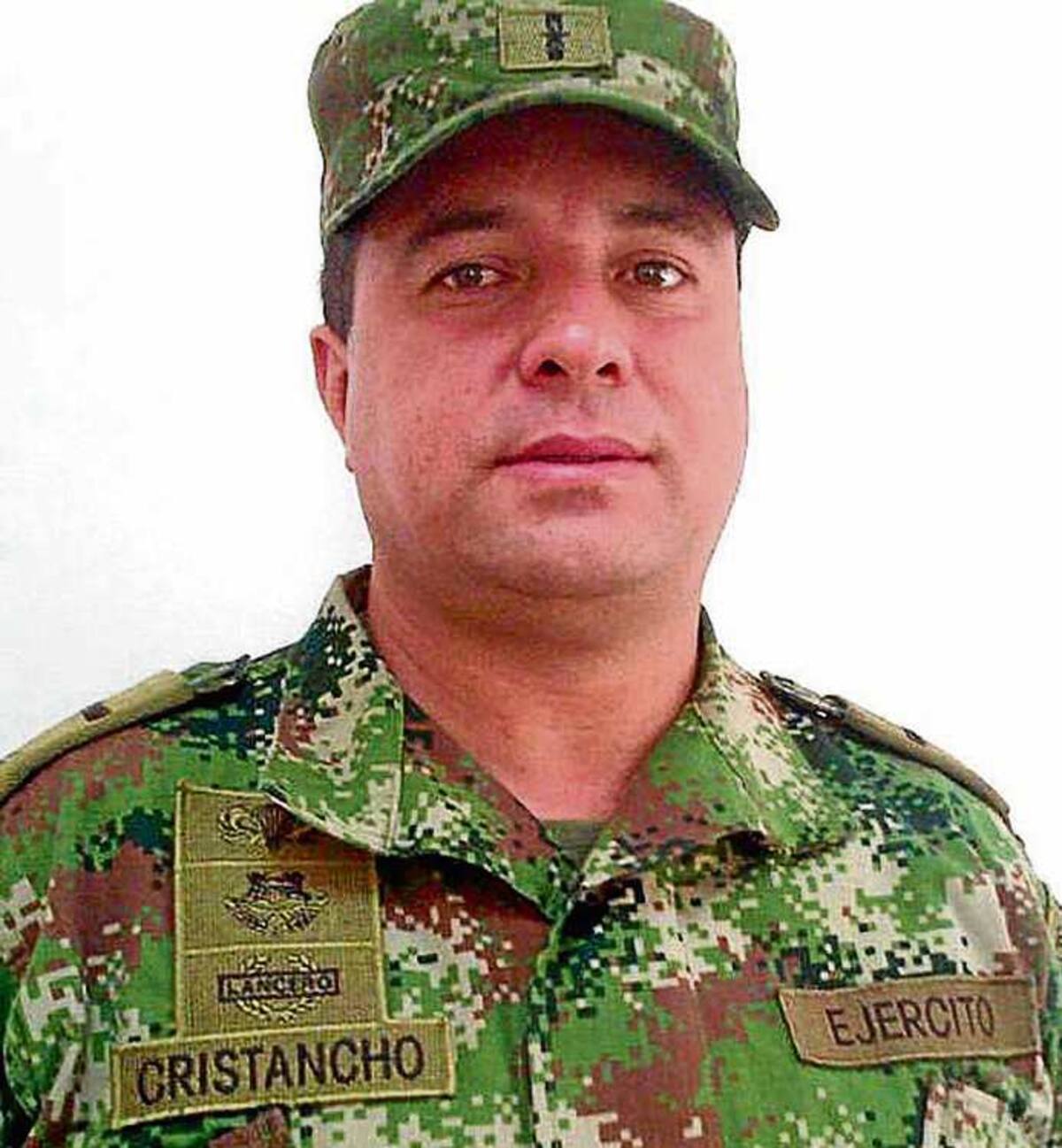 Comandante Distrito Militar 11, Mayor Carlos Cristancho Niño.