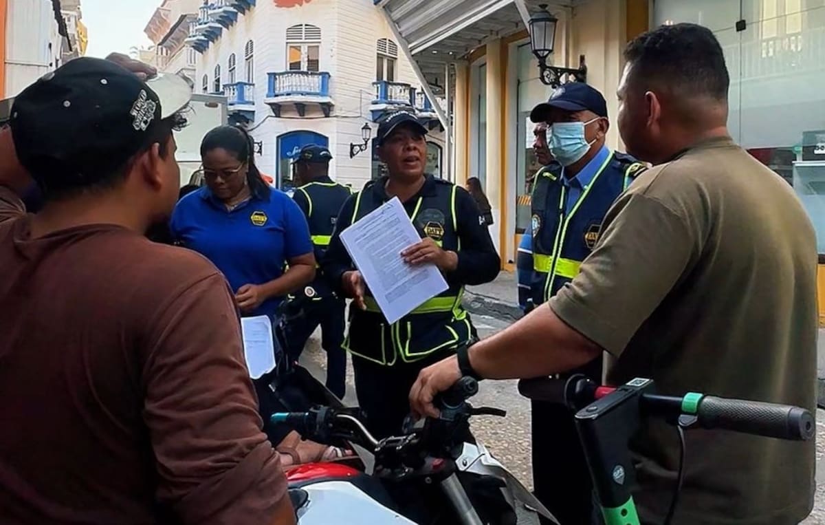 Socialización realizada por el DATT en el Centro Histórico. // Cortesía