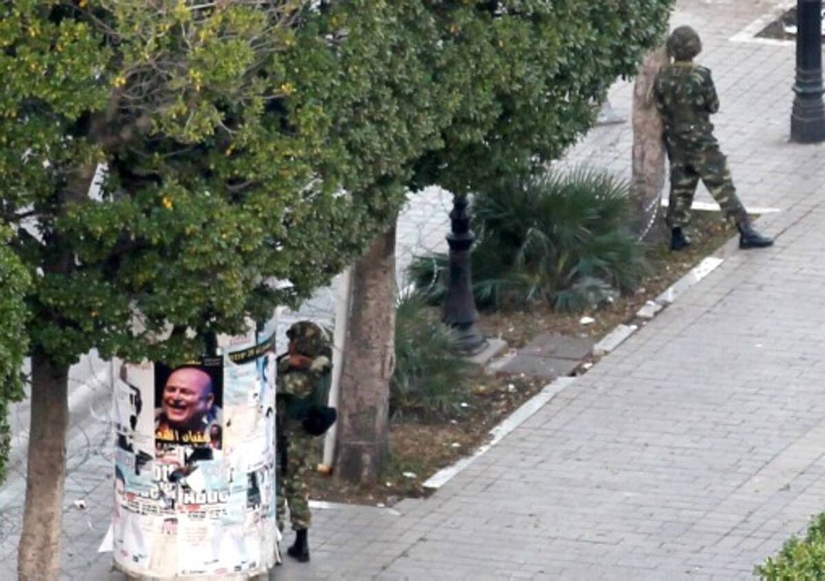 Túnez generando noticia tras la salida del presidente Ben Alí. AP